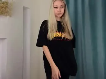 aurorabless — GOAL :tits flash </3  /// hey my name is Bondicca ! let's spend time together! #new #18 #shy #skinny [44 tokens remaining]