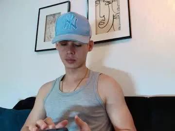 austiin_ross1 — CUM SHOW #teen #new #bigcock #ass #feet [863 tokens remaining]