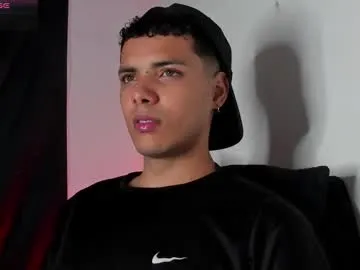 avaggi — Current Goal: CUM SHOW  at 800 tokens -- Next Goal: SQUIRT SHOW  -- my big cock wants to fill you with milk  JOIN TO MY FANCLUB #straight  #monstercock #Latino  #18  #bigdick