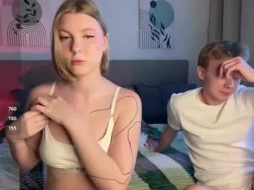 avrora_jessie — Put oil on my boobs  [400 tokens left] #blowjob #cute #young #sexy