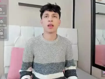 axel_evanss — GOAL: fuck my ass with a dildo [500 tokens remaining] Welcome to my room! #young #twink #18 #ass #uncut