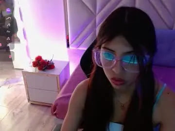 azumy_tay — GOAL: fingers in pussy [61 tokens remaining] Welcome to my room! #latina #skinny #18 #bigass #bigboobs