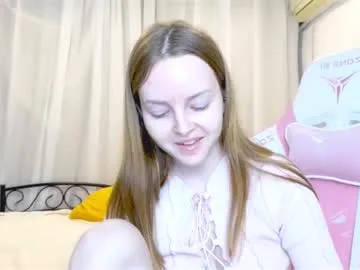 bae_cake_ — 90 my fav pattern  // GOAL: oh naked boobies close up [404 tokens left] // Epic goal completed! Thanks to all tippers! #daddy #young #daddysgirl #new #18