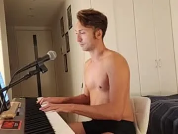 barebritpianist — Freechat on Chaturbate