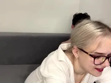 bawdycouplee — Goal: Show pussy #bigass #teen  #couple  #bigboobs #skinny  - Next Goal: Suck tits