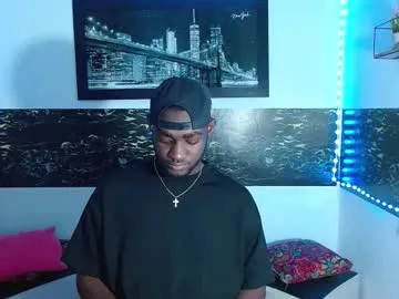 bbc_stallionn — #bbc #ebony stallions wants to drain his balls in you! Lovense active  #muscle #bigcock #cuckold [999 tokens remaining]