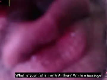 beararthur2 — Hello, come to give me a buzzy #lovense #daddy #chubby #bigbelly #feet