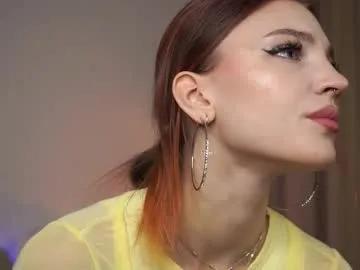 beckymadsons —  Let's make 20000 TODAY! I'm a #teen #18, #new #shy here, but already the best #bigass on CB  - Goal: Squirt show first time in public [7148 tokens left]