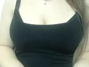 beeeeeeeea — Lose the bra #bigtits #natural  [530 tokens remaining]