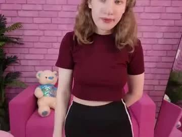 bella_keyt — GOAL: Air kiss [10 tokens remaining] I'm new here, can you help me? #new #18 #skinny #shy #smalltits