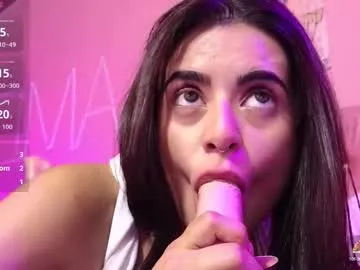 bella_thixx — Hello, today I am very happy, you accompany me to have fun!? // GOAL: one finger ass [180 tokens left] #submissive #ahegao #anal #deepthroat #fuckmachine
