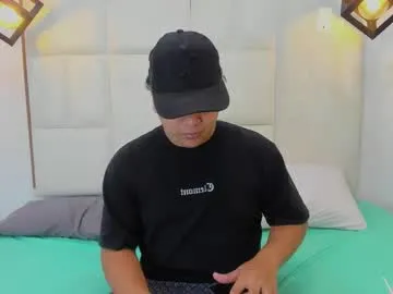 bennett_alejoo — cum show #18 #cumshow #18 #latino #findom