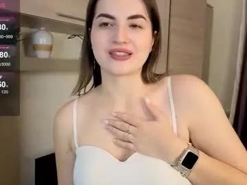 bernice_knight — GOAL: Air kiss + smile [15 tokens remaining] Welcome to my room! #shy  #bigass #bigboobs #18 #new