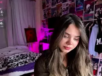 bestie_me — Last Goal:OMGOMGOMG  paintis off OMGOMGOMGOMG ?hello! I am Emily #New #18 #teen #yung #Shy [0 tokens remaining]