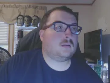 bigmike5016 — Freechat on Chaturbate