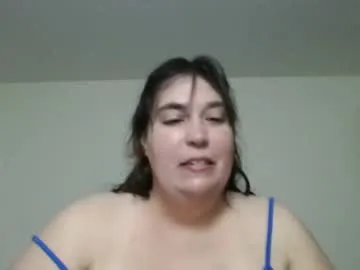 bigtittywitch90 — Freechat on Chaturbate