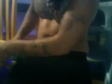 bigwaynebabyxxx — Freechat on Chaturbate