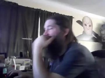 bihusband40 — shirt off [50 tokens remaining] working today.  come and chat!