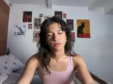bloomingbella — Freechat on Chaturbate