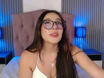 bonnali_lune — GOAL: control domi 180sec [9 tokens remaining] Welcome To My Room Lovense Tip Goals