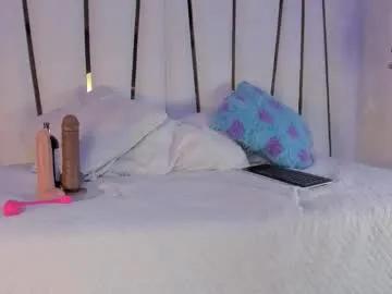 bonnie_sm — GOAL: double penetration [435 tokens remaining] Welcome to my room! #squirt #anal #18 #young #teen