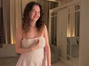 bootyfruttycutie — GOAL: Flash ass [44 tokens remaining] Welcome to my room! #new #teen #bigboobs #18 #ass
