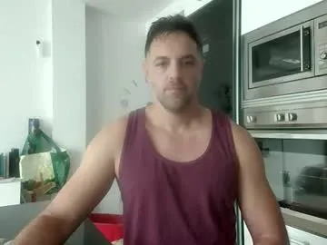 boxing__spf — Freechat on Chaturbate