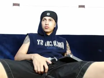 br4ndon_cooper — WELCOME GUYS  cum show #cum #bigcock #uncut #c2c #latino [500 tokens remaining]