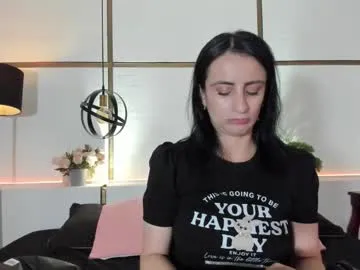 brendacantorel — Horny queen craving her king's attention right now  // Goal: Close up boobs + Play nipples  [41 tokens remaining] #bigboobs #milf #natural #mature #amateur