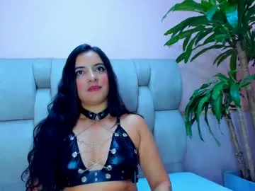 briana_hernandez — GOAL: Spank My Ass x5 [20 tokens remaining] Shhh, Beautiful Latina wants you to make her hidden from her boss #bigass #smalltits #pantyhose #latina #latex