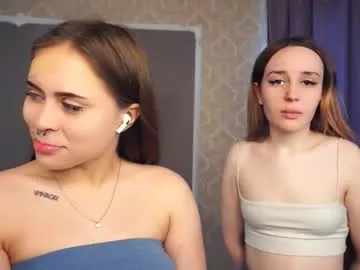 bridgetbeldon — GOAL -Deep kiss + flash boobs #new #18 #squirt #bigboobs #lesbian [45 tokens remaining]