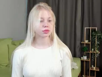 britneybrashaw — Goal: gently touch my breasts   Im Eva, welcome. #blonde #18 #teen #young #new [41 tokens remaining]
