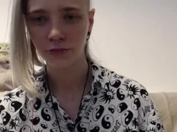 brookewylde_20 — HEY THERE! #cute #ass #tits