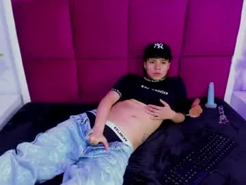 bruno_cruz — Bruno_cruz's room #tomboy #fuckpussy #boobs  #lesbian #pvt