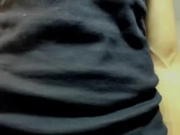 bruno_snow — show cum baby #findom #gay #new #bigdick #latino [1475 tokens remaining]