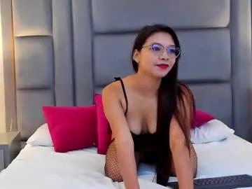 bryannamiller — Flash boobs [40 tokens left] #new #skinny #smalltits #young #latina