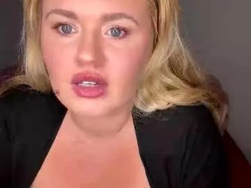bustybunnyxx12 — Freechat on Chaturbate