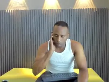 caleb_oustin — Hey it's my first day, my goal is to get my cock hard and finish in cum #new #bbc #ebony #cum #master [437 tokens remaining]