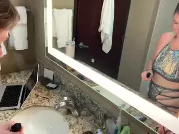 callmedaily — I ORGASM with my fans   #milf #squirt #new  [6605 tokens remaining]