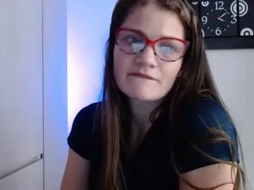 camila_ventura — I take off my bra [21 tokens left] I really want you to fuck me #feets #bigass #smalltits #new #footjob
