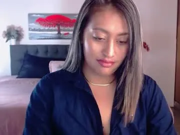 camilaa_m — Shower Naked Show [229 tokens remaining]