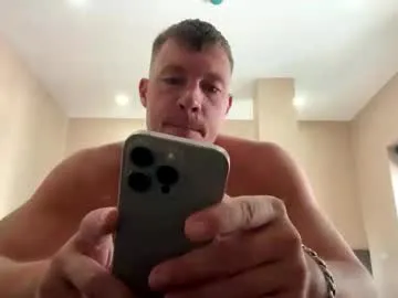 capt_oliver — Freechat on Chaturbate