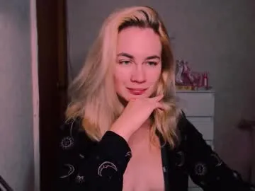 carinfox — Show tits [100 tokens left] #lush #stockings #blonde #dominate #trans