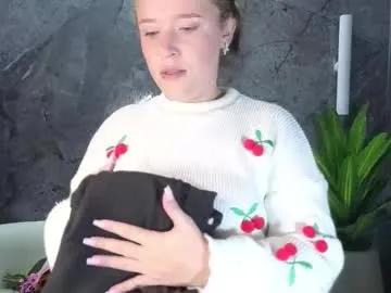 carla_tp — Tits + naughty look - #milk  #bigboobs  #blonde #new #curvy