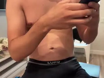 carlos_020 — Freechat on Chaturbate