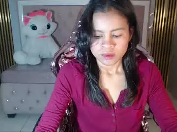catalina5_s — GOAL: Flash tits [18 tokens remaining] Welcome to my room! #feet #new #natural #latina #smalltits