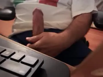 catmandoo21001 — shoot a load [500 tokens remaining]