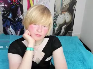 cattie_w_ — GOAL: Change a t-shirt [62 tokens remaining] Welcome to my room! #nonude #blonde #shy #lovense #new