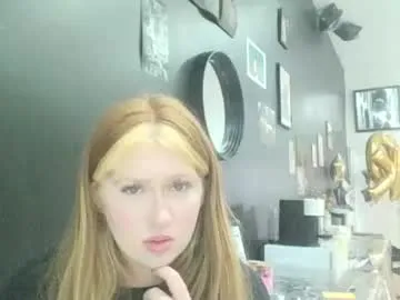 ccfox35 — flash tits [64 tokens remaining]