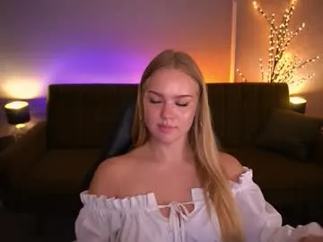celestenoirr — shake ass [99 tokens left] #new #18 #blonde #shy #bigass